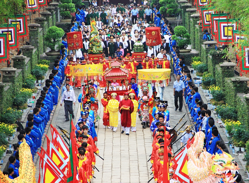 Giỗ Tổ Hùng Vương - Lễ hội Đền Hùng năm 2016