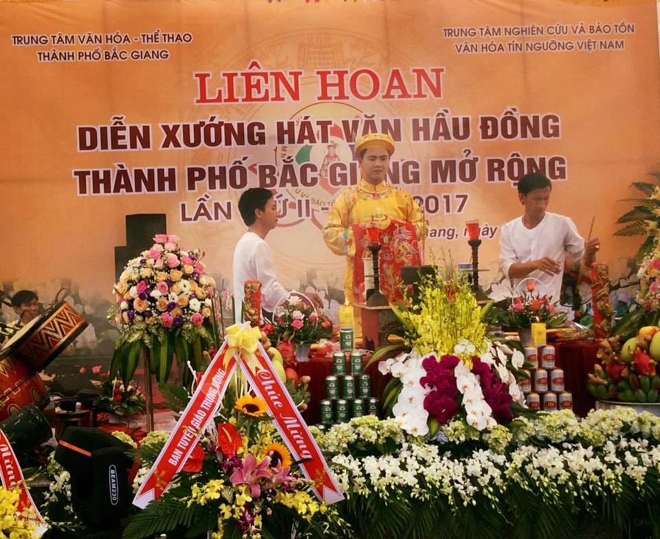 TP Bắc Giang: Liên hoan Diễn xướng hát văn hầu đồng mở rộng lần thứ II