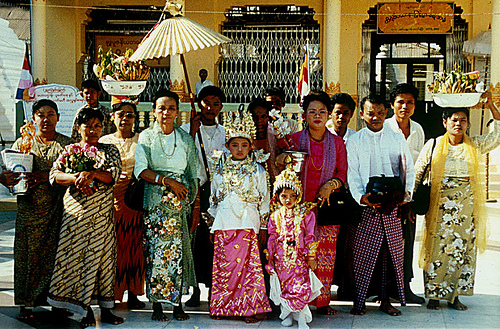 Di sản văn hóa gia đình của người Myanmar