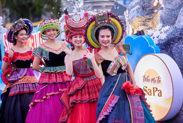 Sau Thanh Hóa và Đà Nẵng, Sun Group mang Lễ hội Carnival đa sắc màu “cập bến” Hòa Bình 