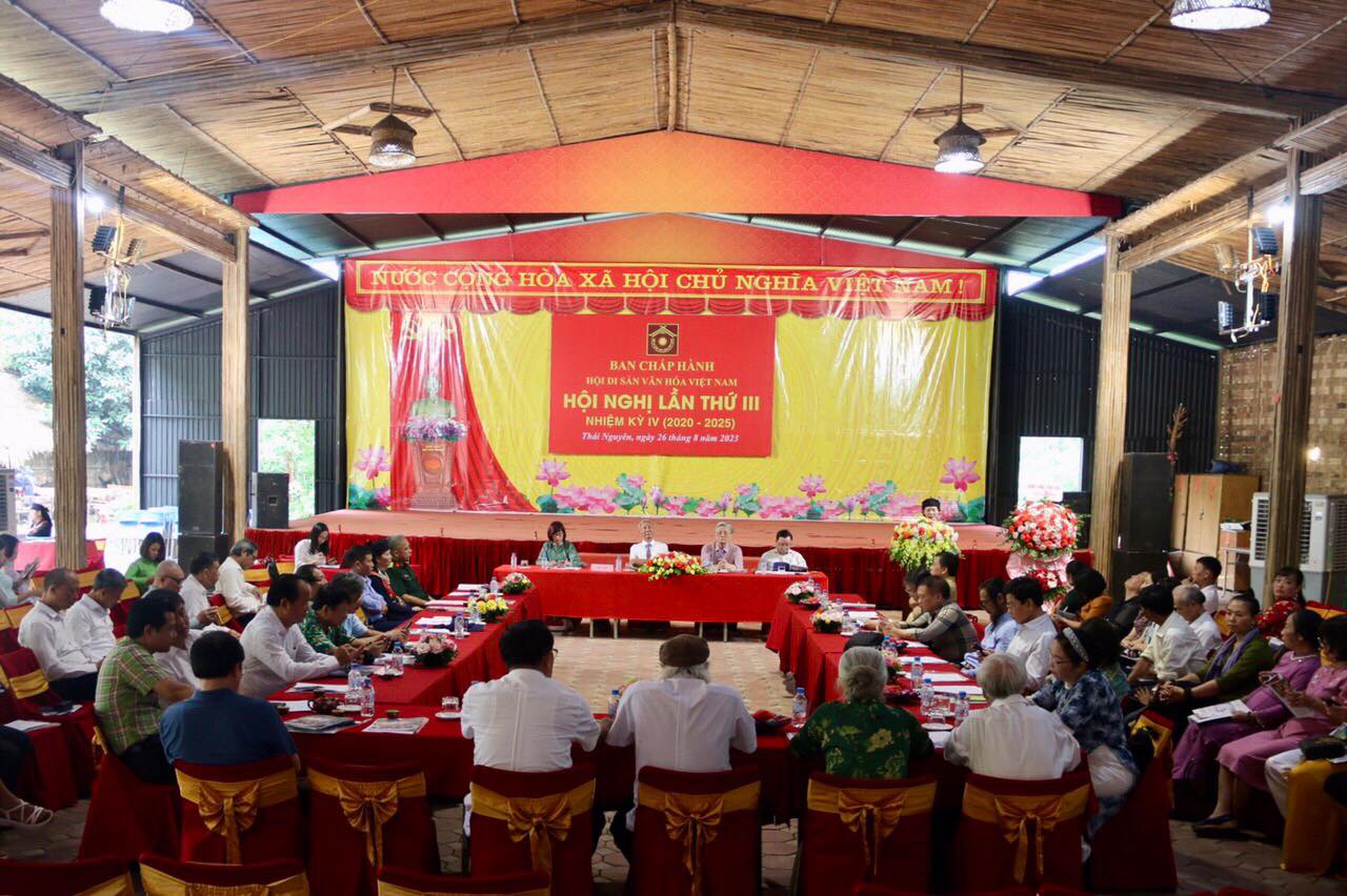 Hội nghị Ban Chấp hành Hội Di sản Văn hóa Việt Nam lần thứ III, nhiệm kỳ IV (2020-2025): Đẩy mạnh công tác liên kết tạo sức mạnh tổng hợp