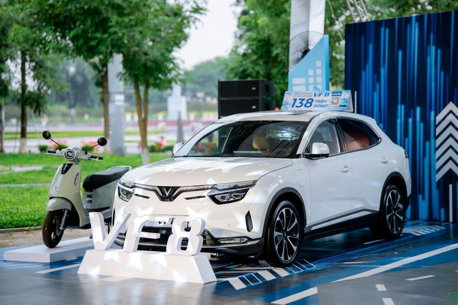 Cơ hội cuối c&ugrave;ng để &ldquo;chốt k&egrave;o&rdquo; VinFast VF 8 với chi ph&iacute; thấp chưa từng c&oacute;