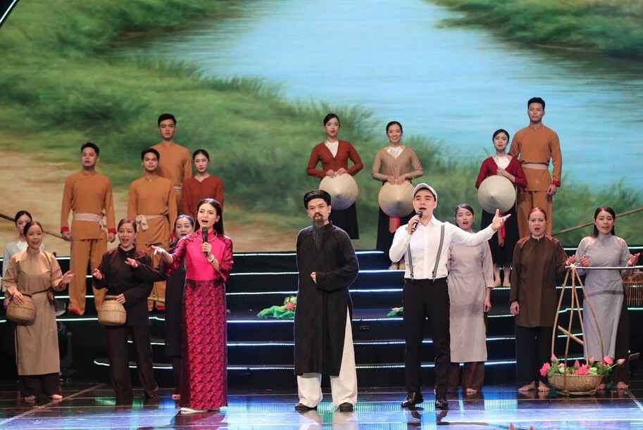 “Quà tháng 5 dâng Người”