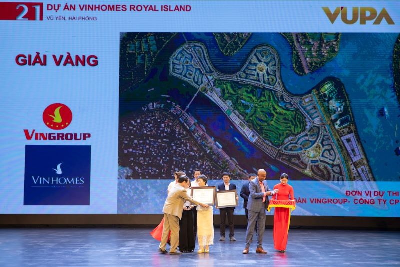 Vinhomes Royal Island nhận giải Vàng VUPA: Đô thị đảo kiểu mẫu cho cộng đồng tinh hoa toàn cầu