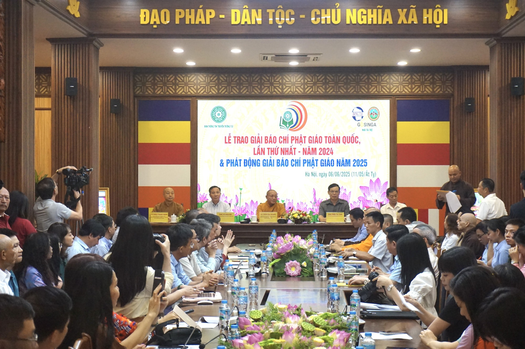 Giải Báo chí Phật giáo năm 2024: Góp phần khẳng định tinh thần nhập thế, sự hòa hợp và phát triển của Phật giáo Việt Nam trong thời đại mới
