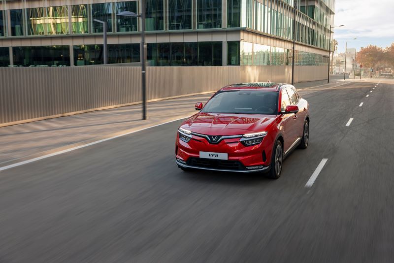 VinFast VF 8 giúp chủ xe Việt nhàn hơn trên mọi cung đường như thế nào?