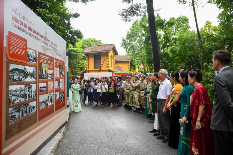 Khu Di tích Chủ tịch Hồ Chí Minh tại Phủ Chủ tịch lần đầu tiên trưng bày chuyên đề và triển lãm “Hành trình vì hòa bình”, “Viết tiếp câu chuyện hòa bình”