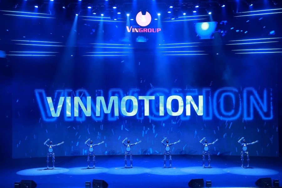 Chủ tịch VinMotion tiết lộ bí mật sau màn nhảy múa gây bão của dàn robot hình người Make in Vietnam