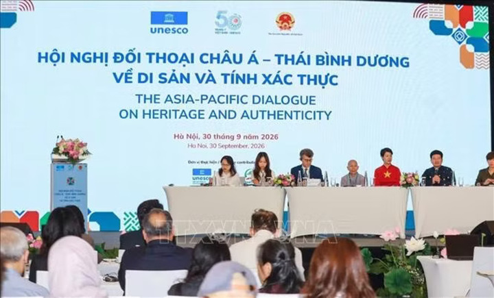 Th&ocirc;ng qua Văn kiện H&agrave; Nội về di sản v&agrave; t&iacute;nh x&aacute;c thực