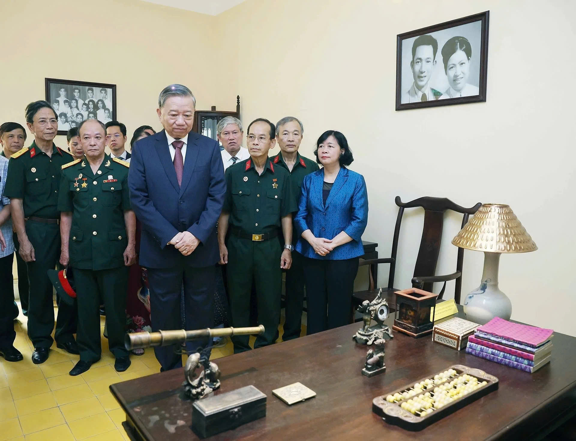 TỔNG B&Iacute; THƯ T&Ocirc; L&Acirc;M: &ldquo;C&aacute;c bậc tiền nh&acirc;n đ&atilde; để lại cho ch&uacute;ng ta những di sản, những truyền thống qu&yacute; b&aacute;u&rdquo;