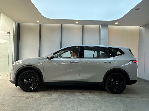  Người d&ugrave;ng Việt đ&aacute;nh gi&aacute; VinFast VF MPV 7 l&agrave; &ldquo;chuẩn mực cho xe gia đ&igrave;nh&rdquo; 