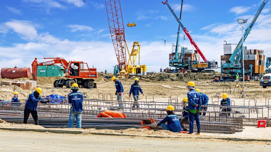 V&igrave; sao người lao động chọn gắn b&oacute; với VinCons giữa thời điểm thị trường biến động?