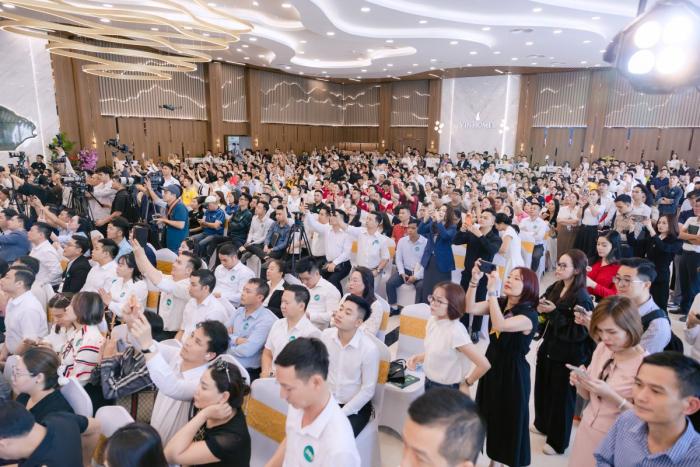 Vinhomes Global Gate Hạ Long lập kỷ lục v&ocirc; tiền kho&aacute;ng hậu: Nhận hơn 5.000 booking chỉ sau 24h ra mắt