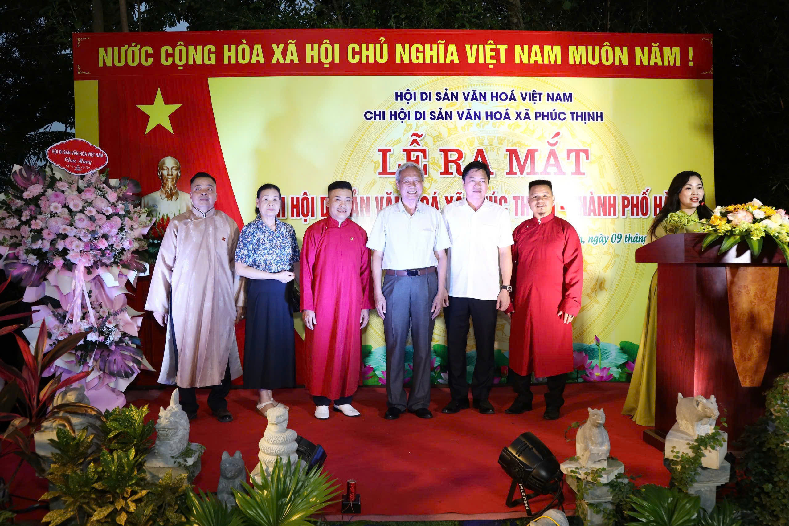 Lễ ra mắt Chi hội Di sản Văn h&oacute;a x&atilde; Ph&uacute;c Thịnh, H&agrave; Nội - Dấu mốc mới tr&ecirc;n h&agrave;nh tr&igrave;nh g&igrave;n giữ gi&aacute; trị văn h&oacute;a truyền thống