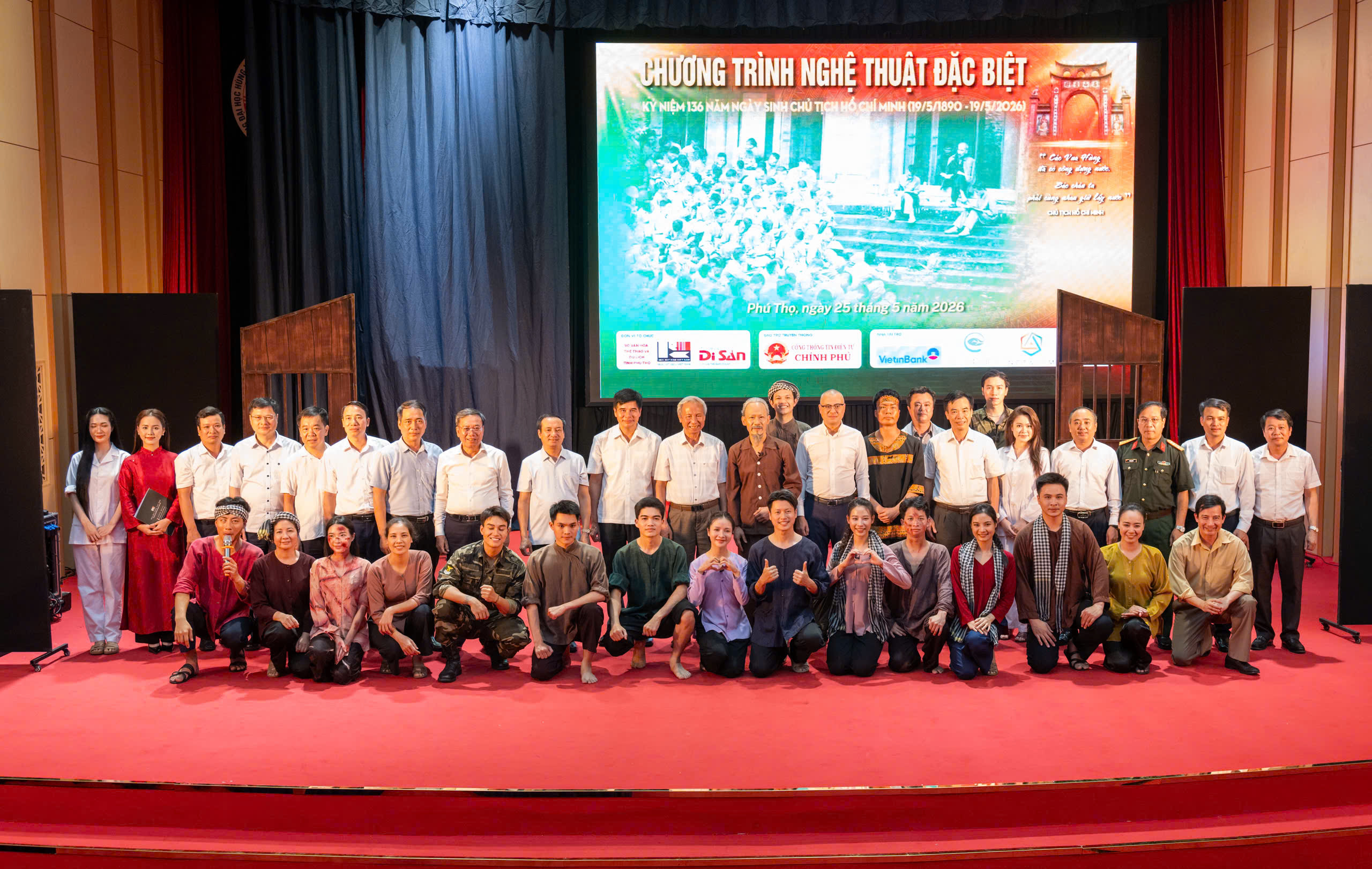 Thư cảm ơn của Gi&aacute;m đốc Sở Văn h&oacute;a, Thể thao v&agrave; Du lịch Ph&uacute; Thọ tới BTC Chương tr&igrave;nh nghệ thuật đặc biệt &ldquo;B&aacute;c Hồ - Hai tiếng thi&ecirc;ng li&ecirc;ng&rdquo;