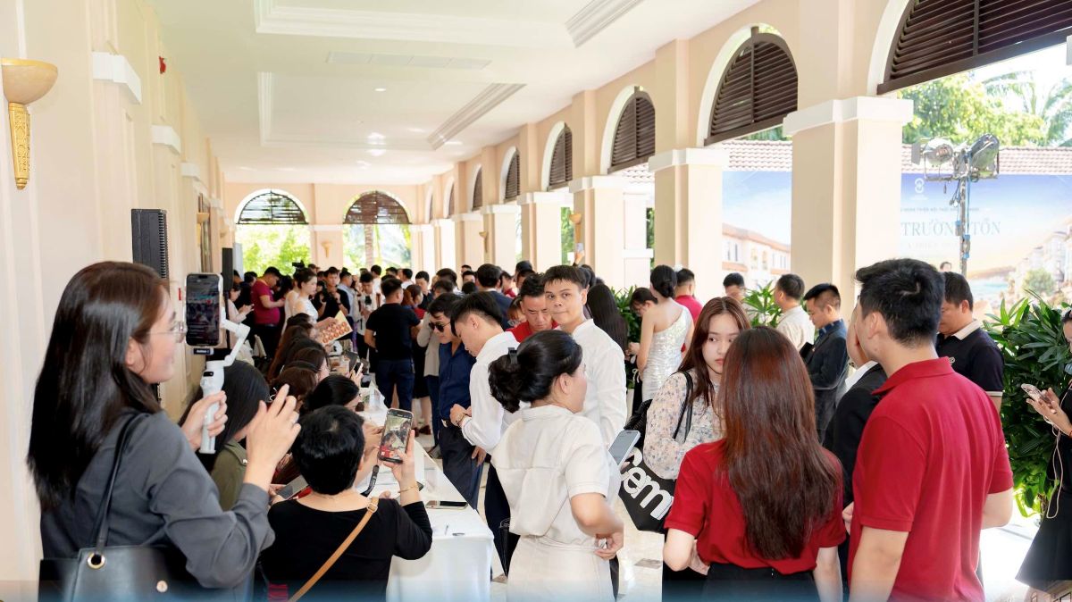 H&agrave;ng trăm kh&aacute;ch &ldquo;săn&rdquo; quỹ căn ho&agrave;n thiện Đảo Ngọc với cam kết thu&ecirc; 21% trong 3 năm  