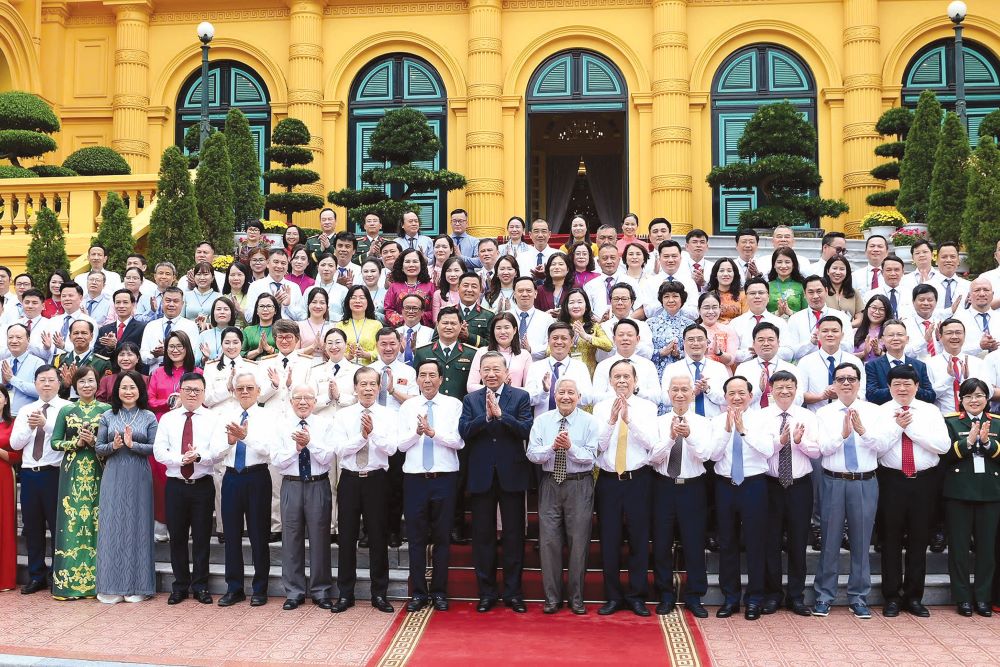B&aacute;o ch&iacute; c&aacute;ch mạng Việt Nam trong thời đại số