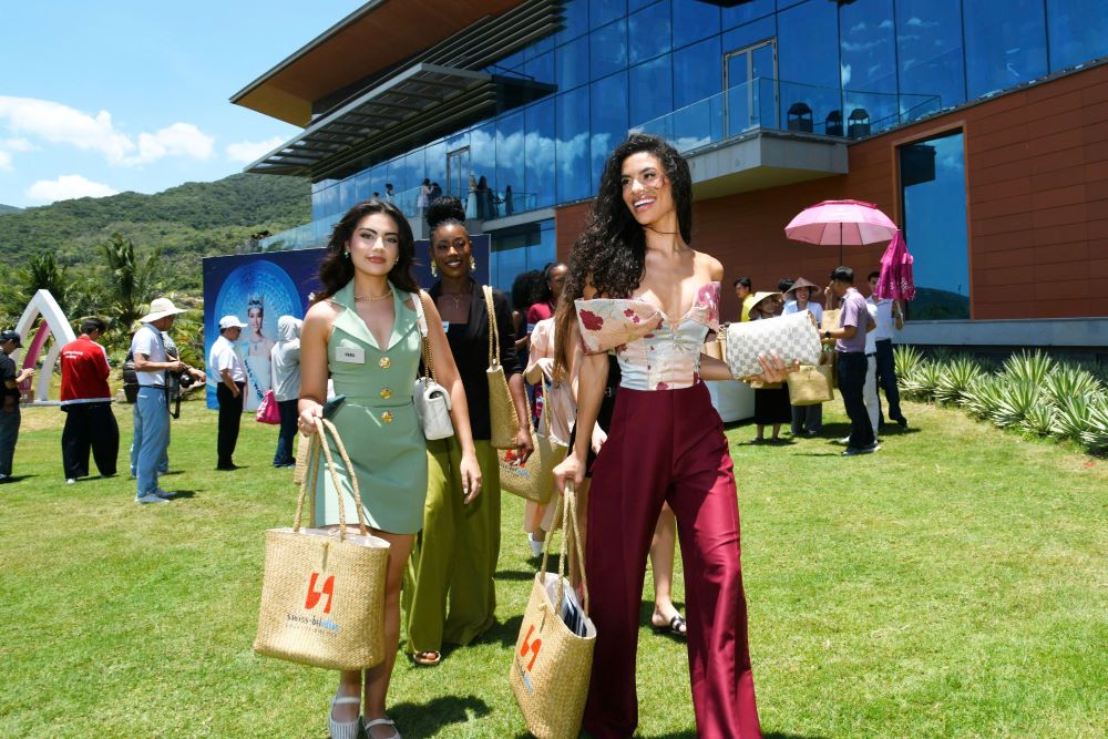 Miss World 2026 t&igrave;m về vẻ đẹp thi&ecirc;n nhi&ecirc;n tại Anara B&igrave;nh Ti&ecirc;n
